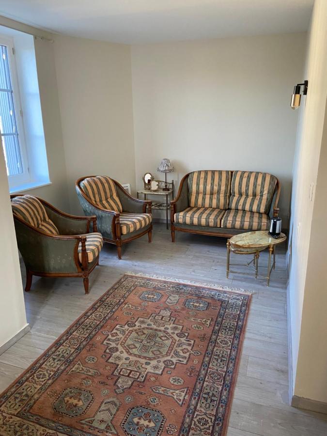 Les Chambres De L'Aigronne Le Petit-Pressigny Exteriör bild