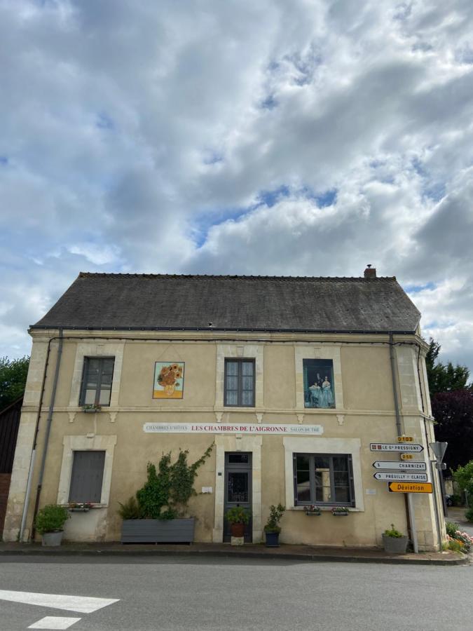 Les Chambres De L'Aigronne Le Petit-Pressigny Exteriör bild